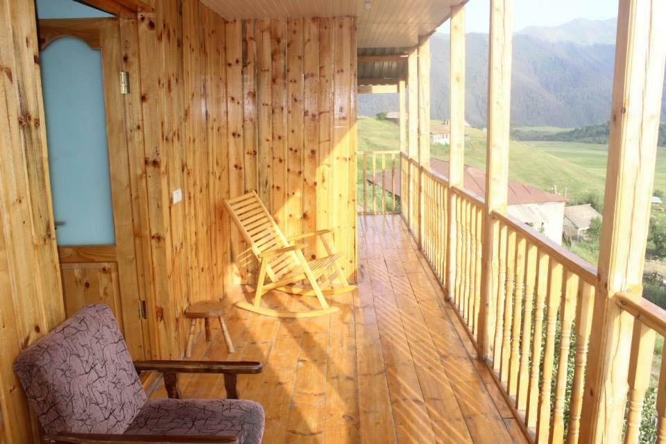 Guest House Tsasne Omalo Kültér fotó
